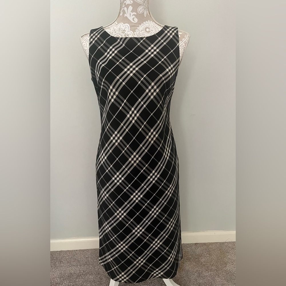 SOLD Burberry London Black Checkered Women Sleeveless Dress Sz 40
